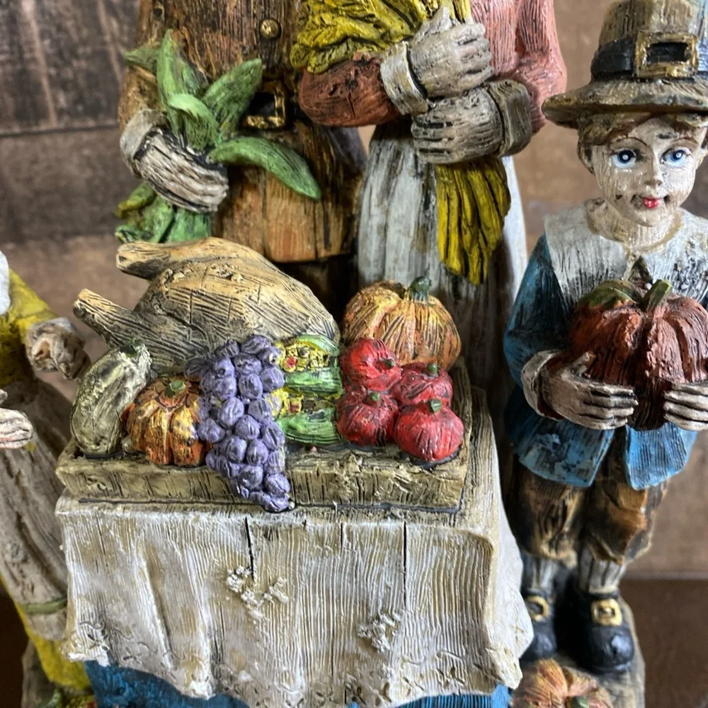 Vintage Style Colonial Pilgrim Family Thanksgiving Dinner Statue Decoration‎
